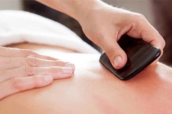 Cạo gió cần tránh 4 vùng ''cấm kỵ'', ai cũng nên biết để không gặp nguy hiểm
