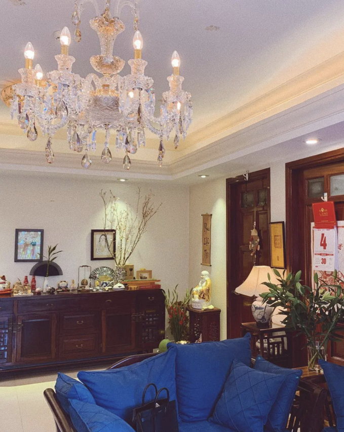 Soi căn hộ ở Hà Nội của Phương Ly: Thiết kế mộc mạc và truyền thống, trái ngược với tính cách của nữ chủ nhân-4