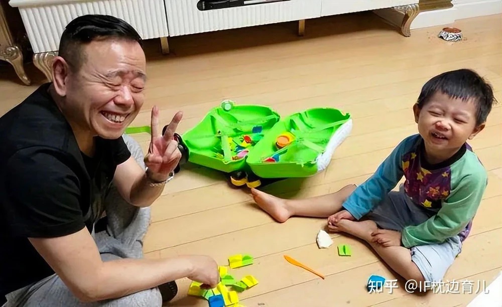 Con trai càng lớn càng giống ông nội, cha bí mật đi làm xét nghiệm ADN: Kết quả trả về, gia đình tan vỡ-2