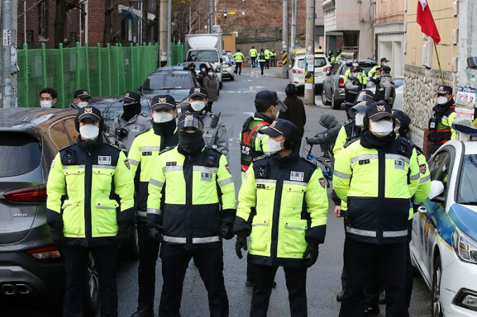 Tên ấu dâm nguyên mẫu trong phim Hope sau 3 năm mãn hạn tù: Tiếp tục vi phạm pháp luật khiến người dân phẫn nộ-4