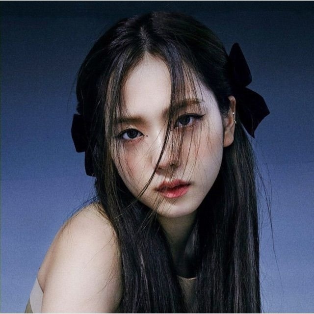 Jisoo BlackPink: Sở hữu làn da trong veo rạng rỡ nhờ bí quyết đơn giản-3