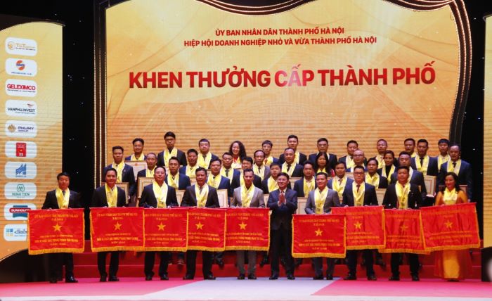 Vinh danh doanh nhân, doanh nghiệp Thăng Long 2023-4
