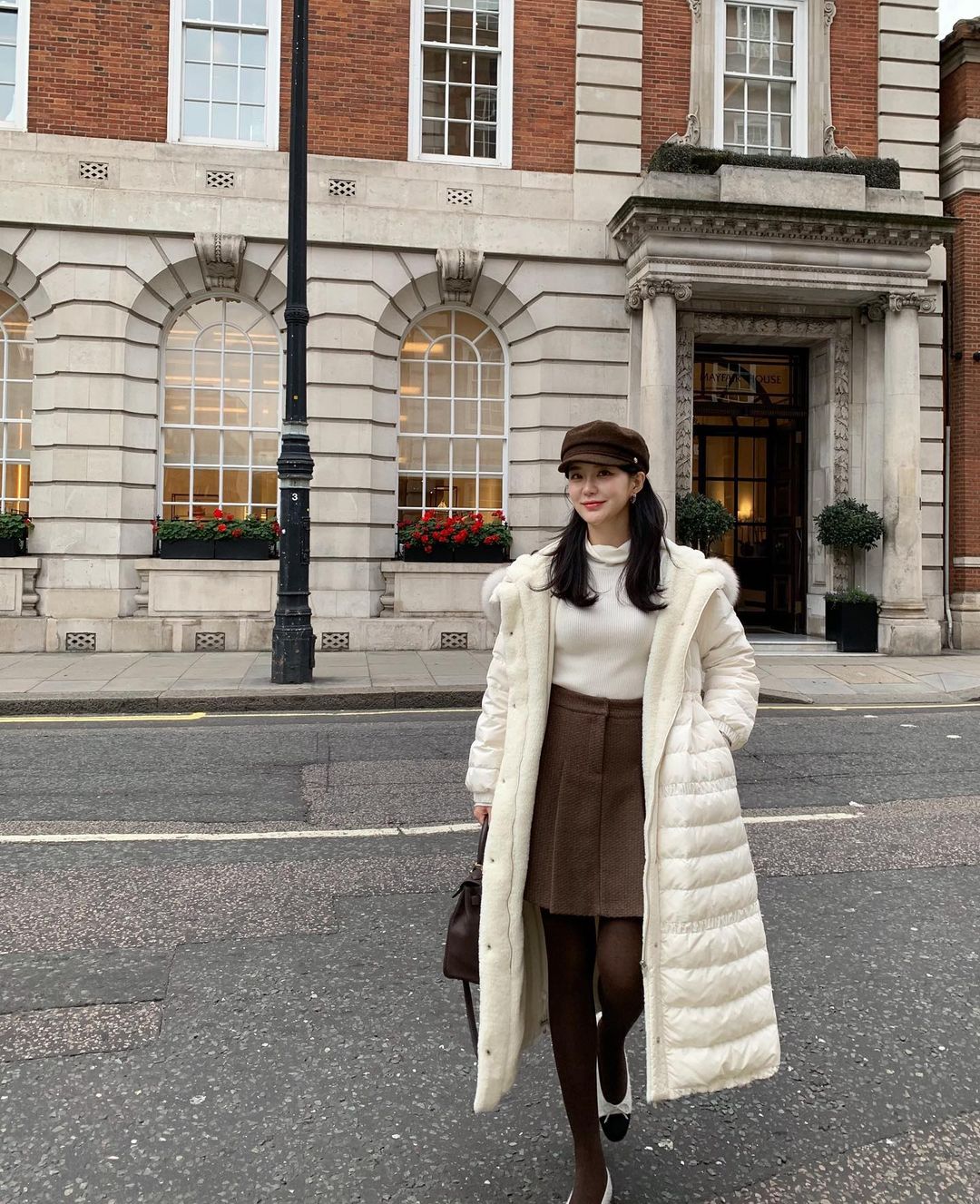 Những cách diện áo phao ấm áp và tôn dáng cho mùa lạnh-6