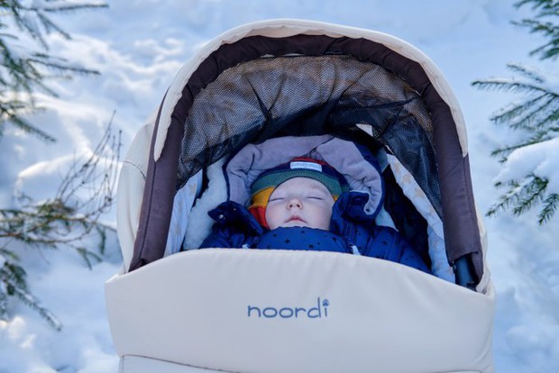 Tại sao các bậc cha mẹ Bắc Âu lại để con ở ngoài trời để ngủ trưa trong giá lạnh?-2