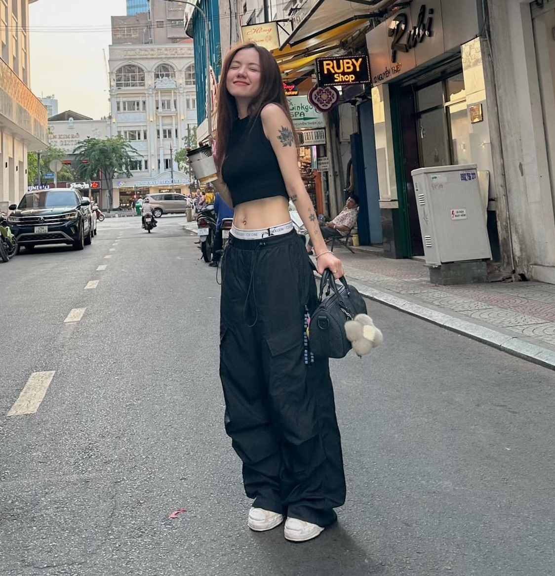 Phương Ly gợi ý 10 cách diện quần ống rộng trẻ trung mà vẫn phù hợp với tuổi ngoài 30-7