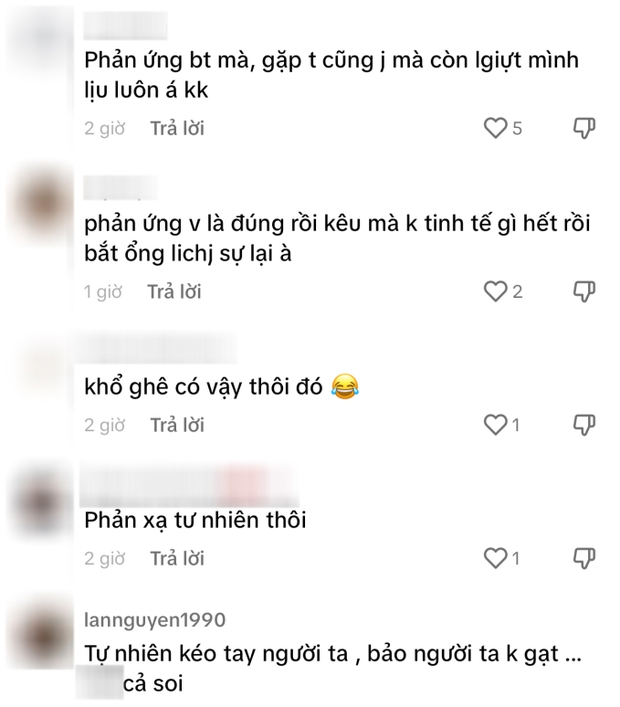 Rộ khoảnh khắc Trấn Thành hất tay khán giả muốn chụp ảnh chung, phản ứng của netizen mới gây chú ý-2