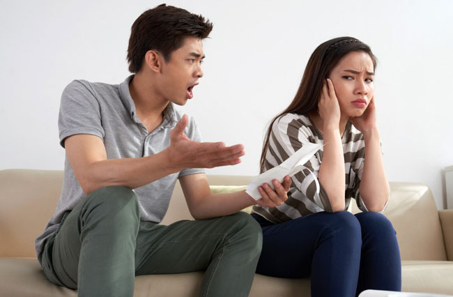 Chỉ vì tính ton hót của tôi mà gia đình anh trai tan vỡ-1