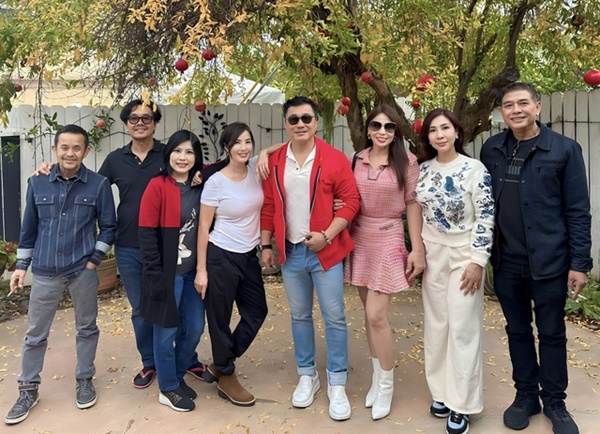 2 ông hoàng màn bạc Lý Hùng - Lê Tuấn Anh gặp lại sau 20 năm: Kẻ không vợ con, người lấy mỹ nhân-2