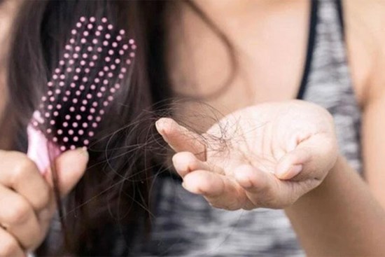 Mẹo chăm sóc tóc lúc giao mùa