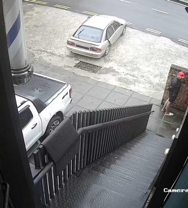 Người cha kể lại giây phút kinh hoàng đuổi theo kẻ bắt cóc con trai 7 tuổi-2