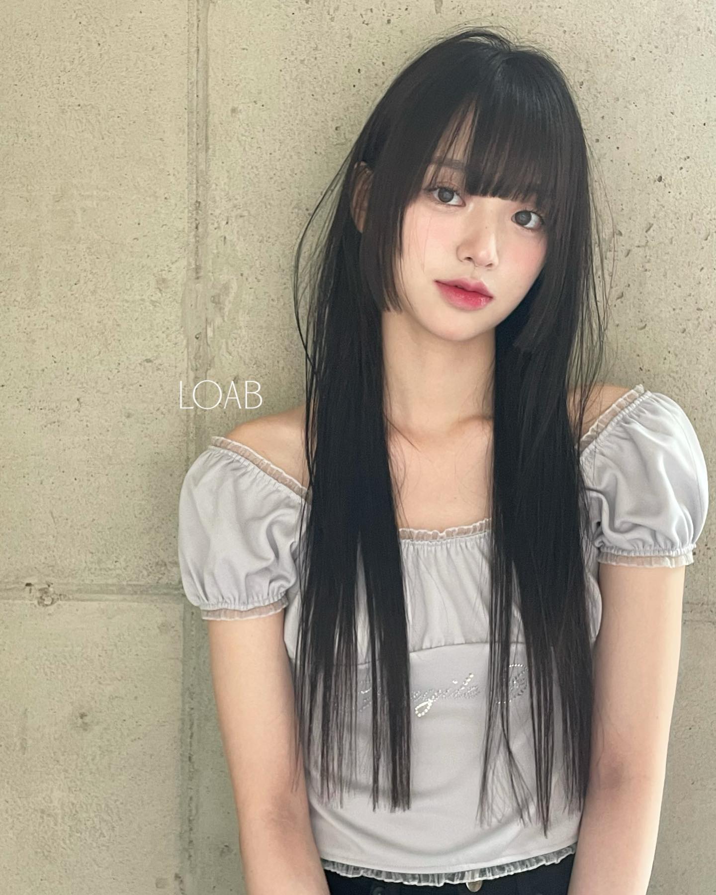 5 kiểu tóc ép thẳng giúp gương mặt nhỏ gọn và trẻ trung hơn-10