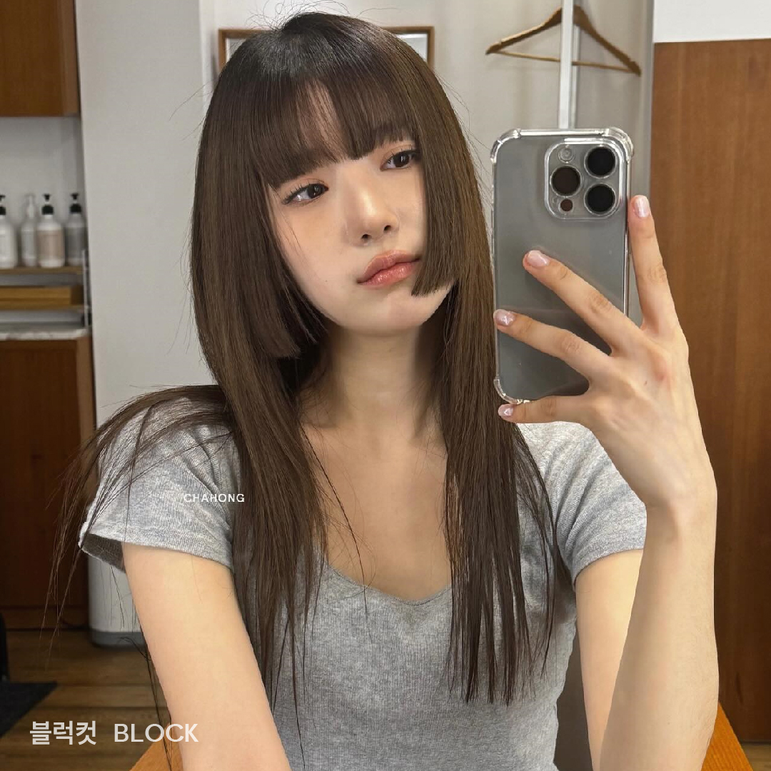 5 kiểu tóc ép thẳng giúp gương mặt nhỏ gọn và trẻ trung hơn-9