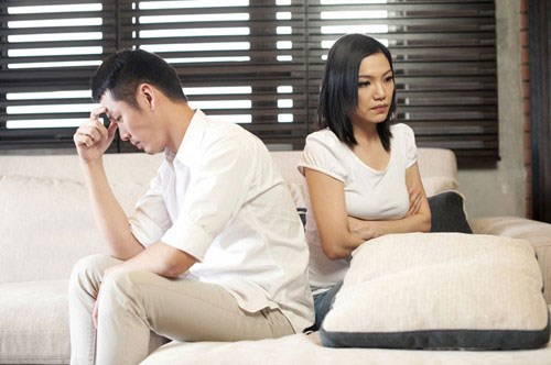 Đi làm xa, cuối năm vào viện, chồng chua xót bảo ‘mất Tết rồi’ khỏi về quê