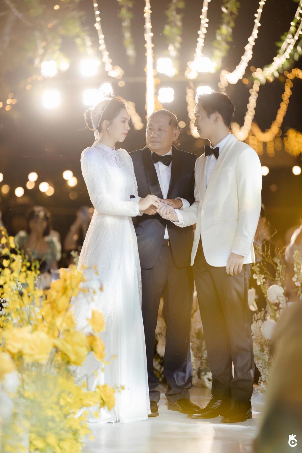 Những cô dâu gây sốt mạng vì xinh như hot girl, hoa hậu-9