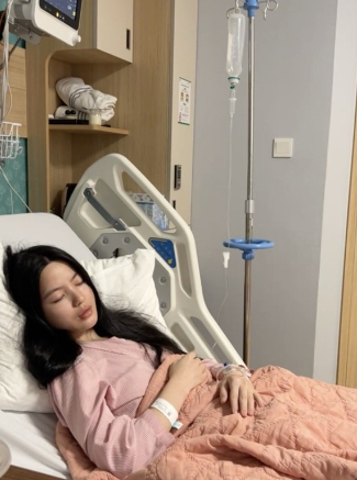 Biến cố của Chu Thanh Huyền trước khi lấy chồng: Cách Quang Hải ứng xử trong vụ chấn động nhất chứng minh cả 2 sẽ nắm chặt tay-2