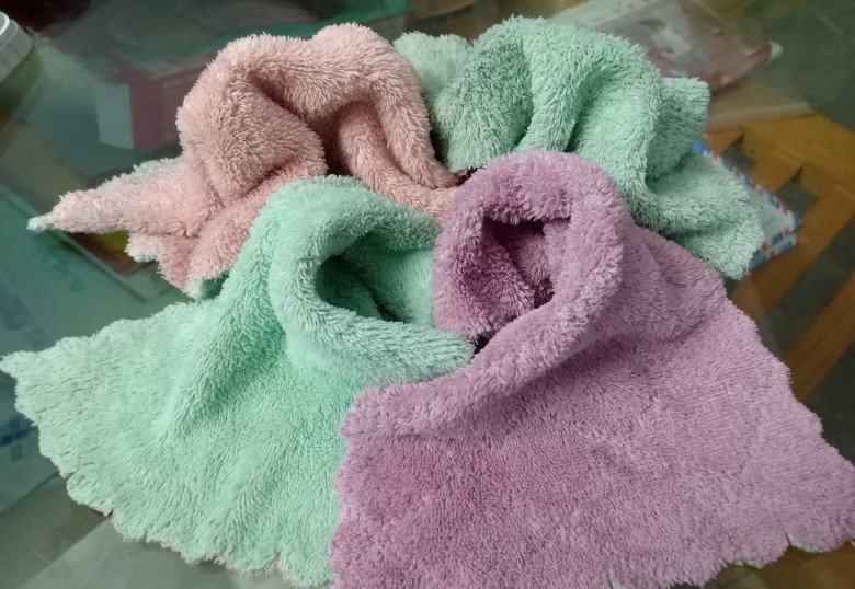 Tôi dùng khăn lau bếp 5 năm vẫn sạch như mới, bí quyết nằm ở 3 bước này-1