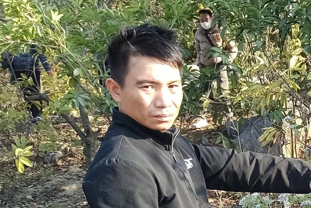 Vụ sát hại người phụ nữ giao gas, phi tang: Nghi phạm thực nghiệm tại hiện trường-2