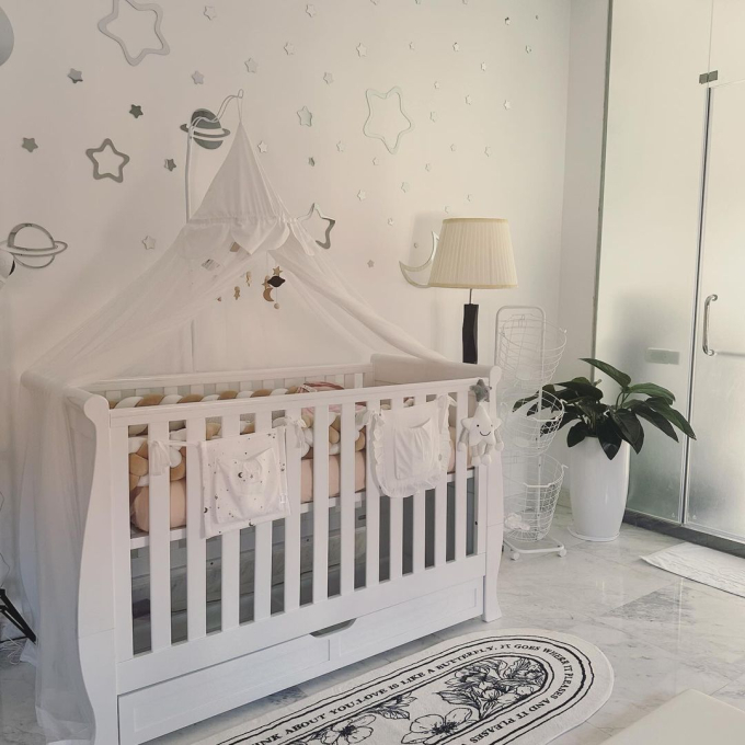 Phòng riêng của ái nữ nhà thiếu gia Phillip Nguyễn - Linh Rin: Chỉn chu đến từng chi tiết, ngậm thìa vàng có khác!-1