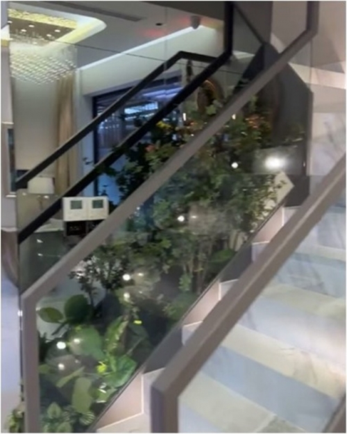 Noel ấm áp trong căn biệt thự mới của vợ chồng Thúy Diễm - Lương Thế Thành-12