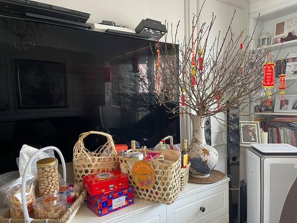 Noel ấm áp trong căn biệt thự mới của vợ chồng Thúy Diễm - Lương Thế Thành-15