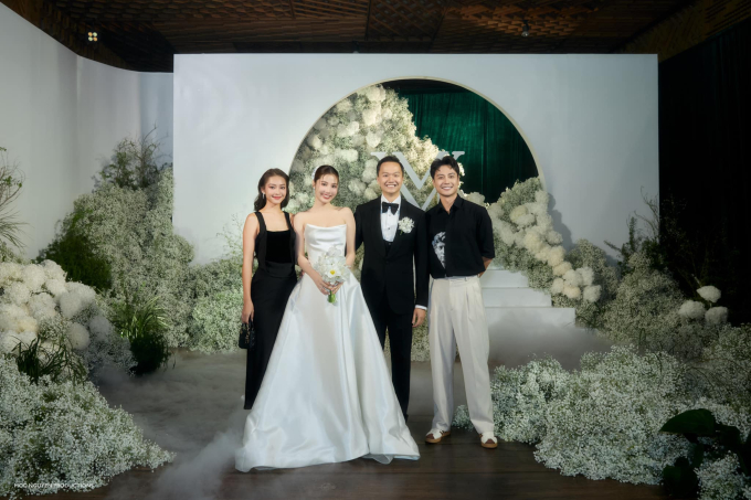 Vợ chồng Diễm My 9X lộ diện sau đám cưới tưng bừng, ai dè để lộ hint hẹn hò của 1 cặp đôi Vbiz?-4