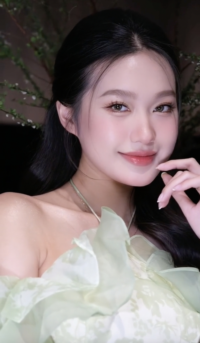 Đoàn Văn Hậu - Doãn Hải My ở nhà tân hôn: Vợ trang điểm, chồng loay hoay trong bếp, tối ngày bận chăm con-3