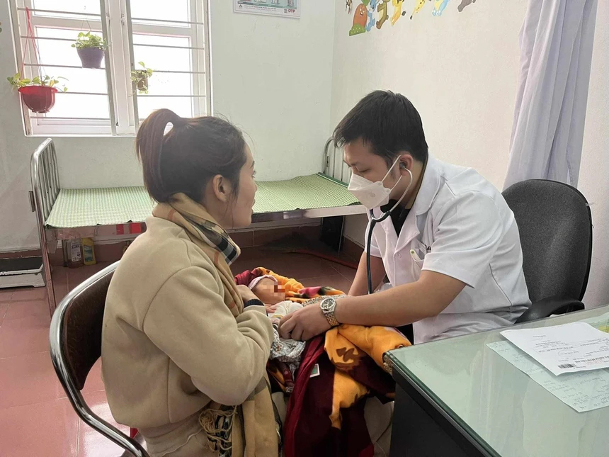 Dàn dựng trẻ sơ sinh bị bỏ rơi ở Nam Định: Cần xử lý nghiêm hành vi lợi dụng sự tử tế-3