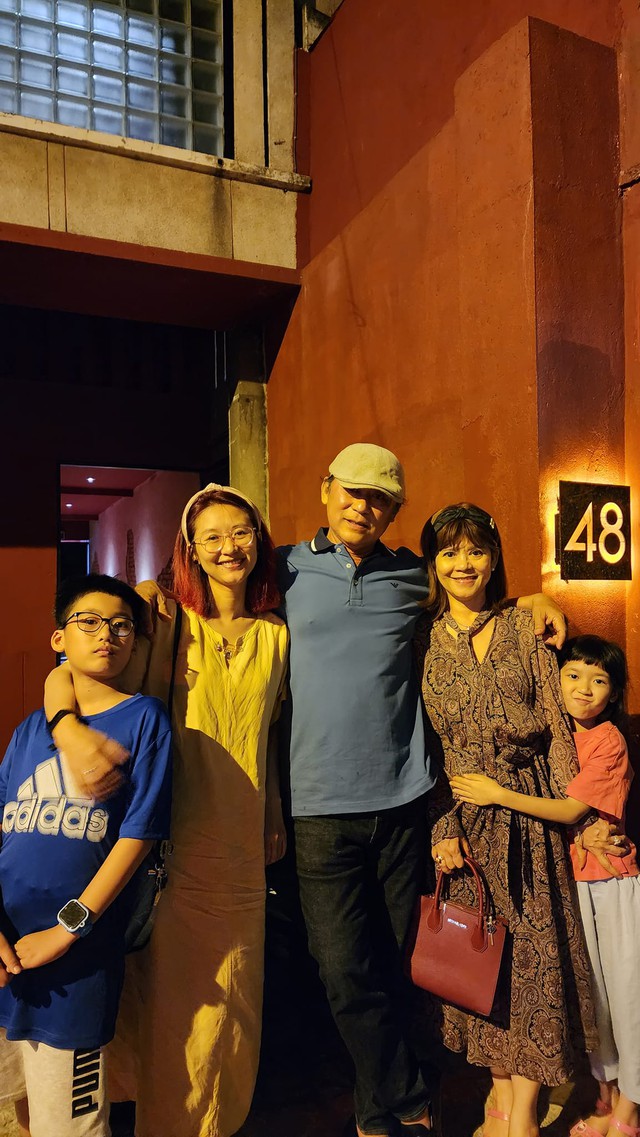 Nam NSND là thầy của nhiều ca sĩ nổi tiếng, sống 40 năm hạnh phúc bên bà xã là diễn viên xinh đẹp-7