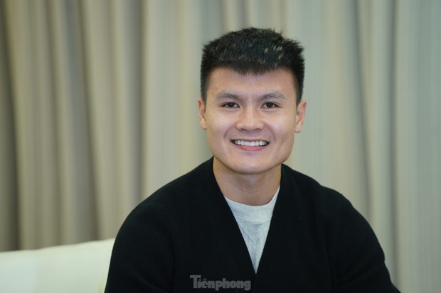 Quang Hải: Bạn gái là người đồng hành cùng tôi qua những khó khăn, truyền năng lượng tích cực để tôi luôn cố gắng-5