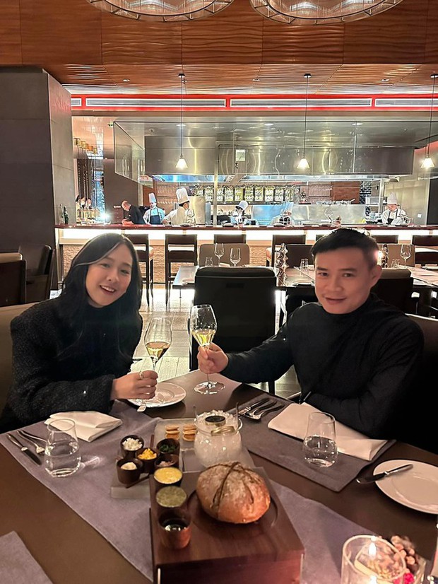 Cô gái từng tặng hoa Tổng thống Donald Trump 6 năm trước: Lấy chồng triệu phú, trở thành CEO-4