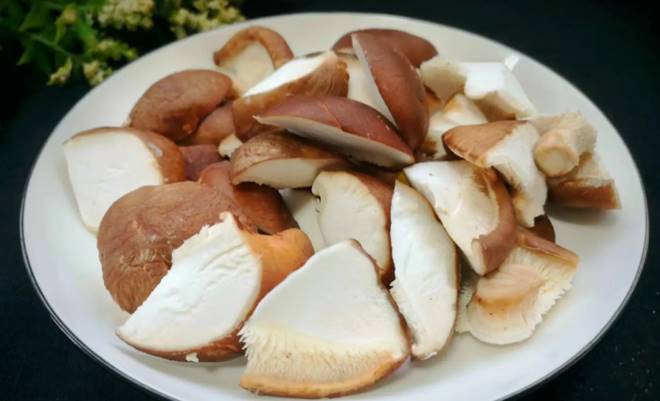 Mùa đông nên ăn củ này tốt cho lá lách, bổ sung khí huyết, giàu vitamin C hơn cả táo, xào lên rất ngon-3