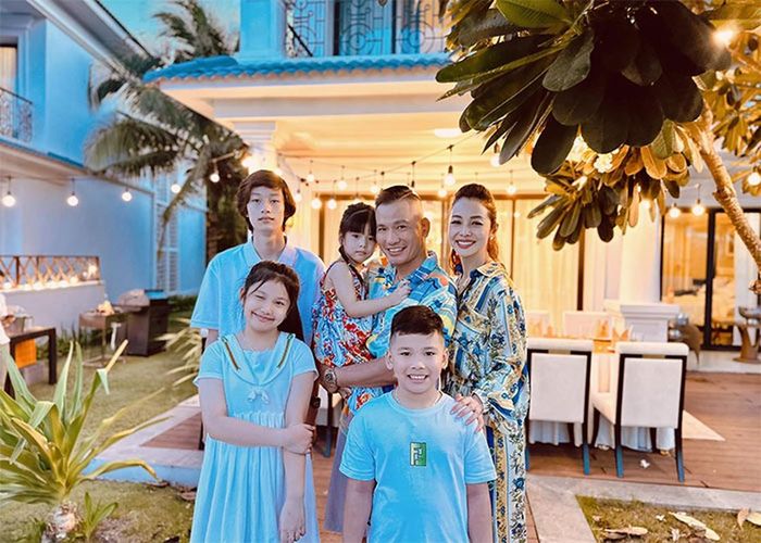 Cuộc sống viên mãn của bà mẹ 4 con Jennifer Phạm-10