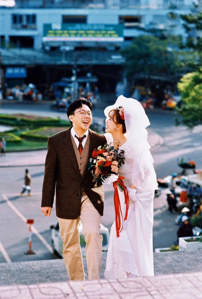 Trấn Thành kỷ niệm 7 năm cưới Hari Won-2