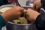 Vụ 11 học sinh ăn 2 gói mì tôm ở Lào Cai: Khai trừ Đảng Hiệu trưởng-2