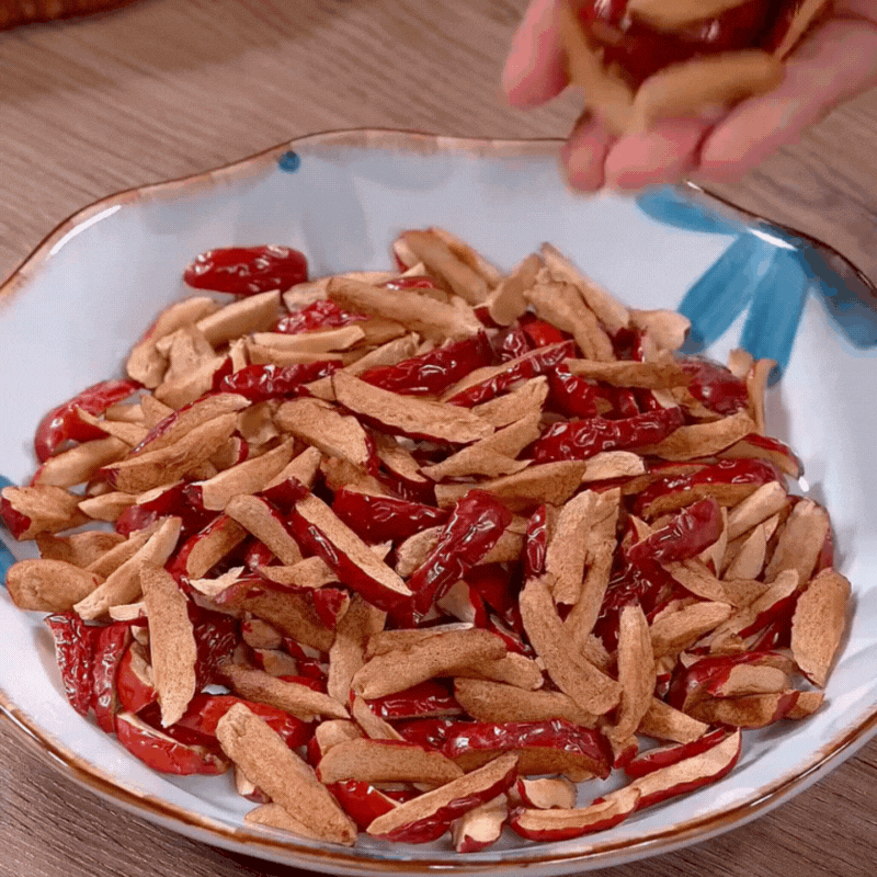 Đừng bỏ qua món bánh dưỡng da hồng hào, căng mịn này khi trời khô lạnh chỉ với vài nguyên liệu quen thuộc-2