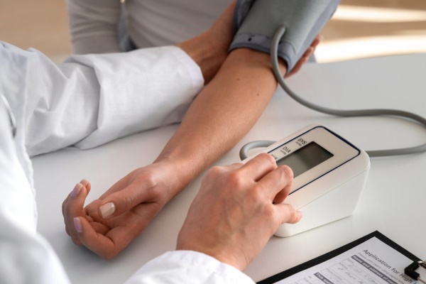 Sai lầm của người tăng huyết áp khiến bác sĩ lo nhất-1