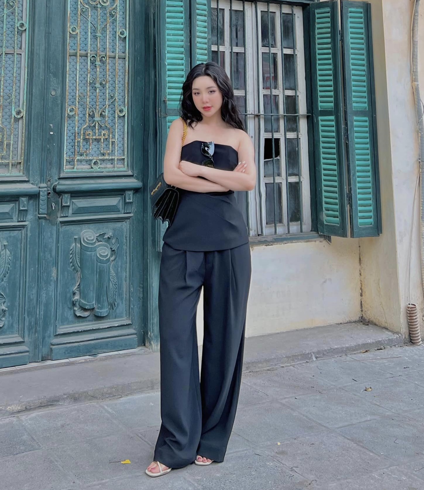 Tham khảo Quỳnh Kool 10 cách mặc quần ống rộng trẻ trung, tôn dáng-5