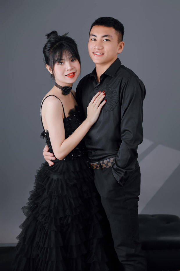 Cầu thủ U23 Việt Nam cưới vợ, được cả trâu lẫn nghé ngay sát ngày lên tuyển-3