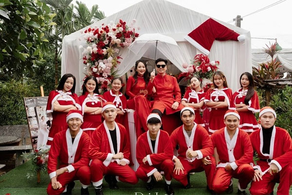 Búp bê cơ bắp cuồn cuộn ở Đồng Nai lấy chồng điển trai làm ngân hàng, ngày về ra mắt cha mẹ phản ứng bất ngờ-11