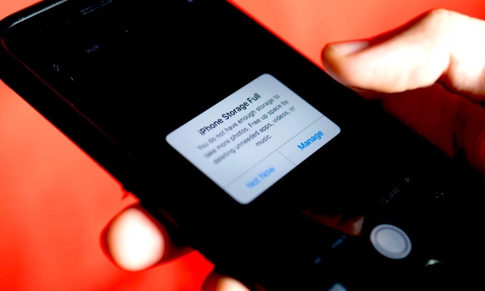 Đừng xóa ảnh khi iPhone hết dung lượng nữa-1