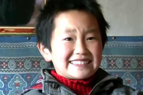 Gia đình hạnh phúc hay không, nhìn vào con cái 4 điểm này sẽ rõ-4