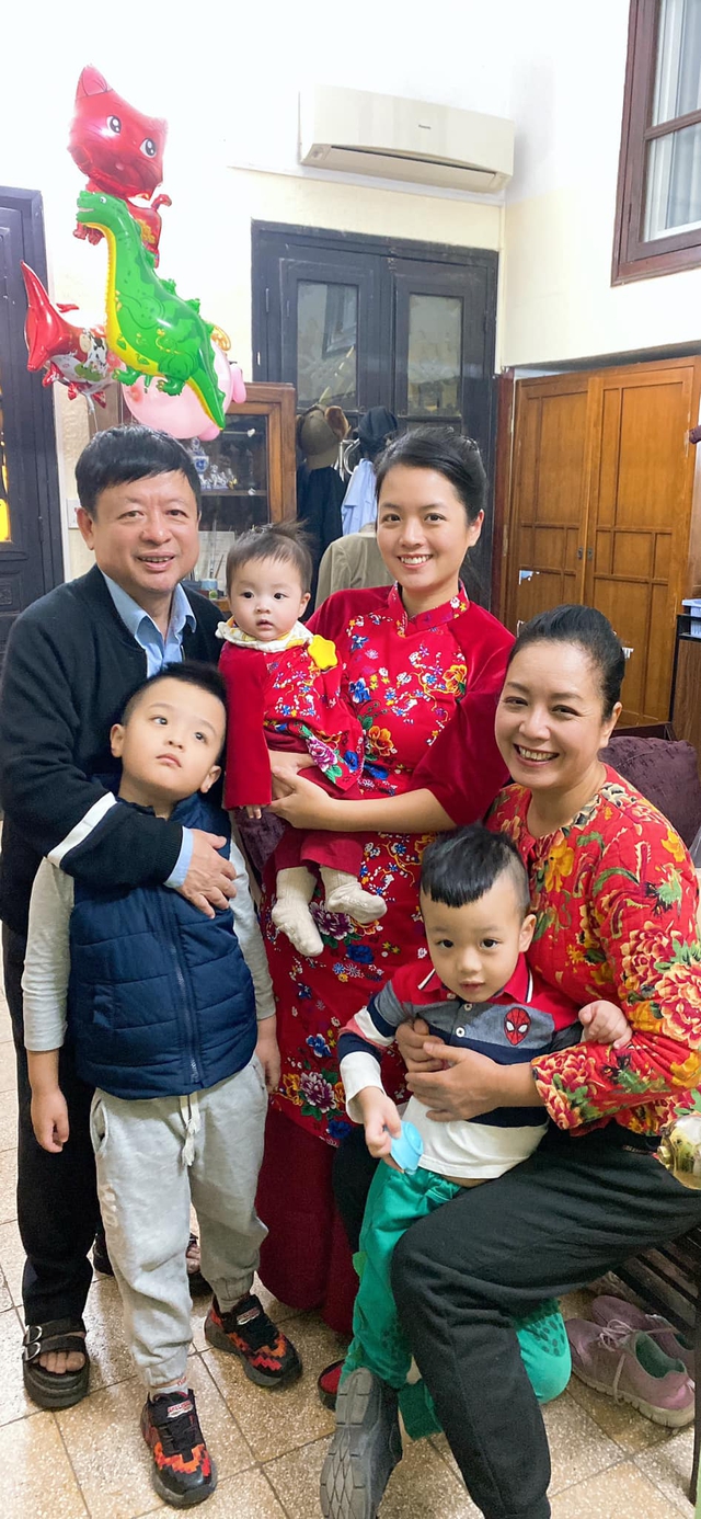 Nữ NSƯT được nhạc sĩ nổi tiếng si mê, hỏi cưới sau 3 tuần quen, kết hôn 40 năm vẫn được chồng yêu chiều-6