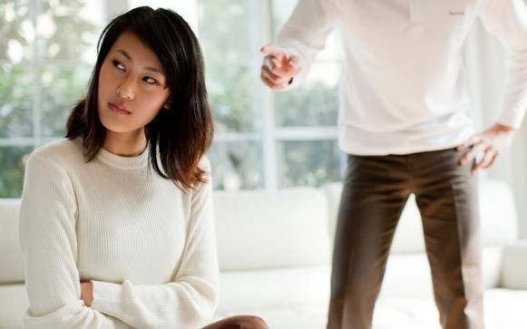 3 việc phụ nữ nên làm khi phát hiện chồng thay lòng đổi dạ-1