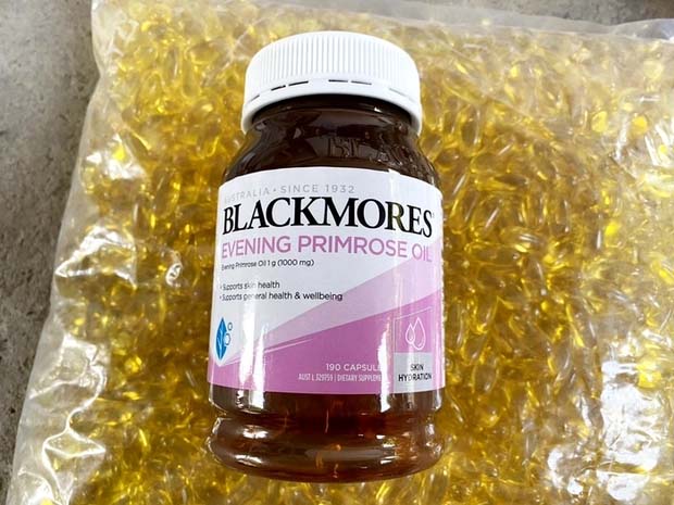 Hàng chục tấn mỹ phẩm, thực phẩm chức năng có dấu hiệu giả Blackmores, Vitamin E Cream bị phát hiện ở trại nuôi gà tại Hà Nội-1
