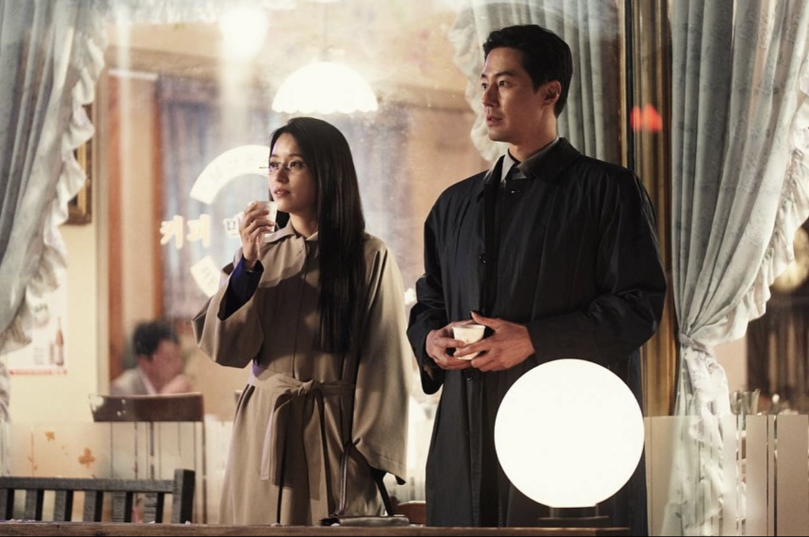 5 nữ chính mặc đẹp nhất phim Hàn 2023: Là nguồn cảm hứng diện đồ sành điệu từ công sở ra phố cho hội chị em-11