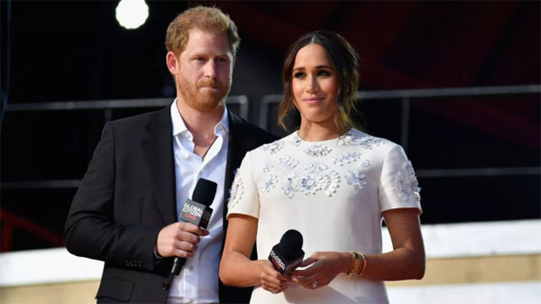 Tiết lộ về mối quan hệ rắc rối giữa Harry - Meghan với hàng xóm toàn là tỷ phú ở khu biệt thự trăm triệu đô của giới nhà giàu-2
