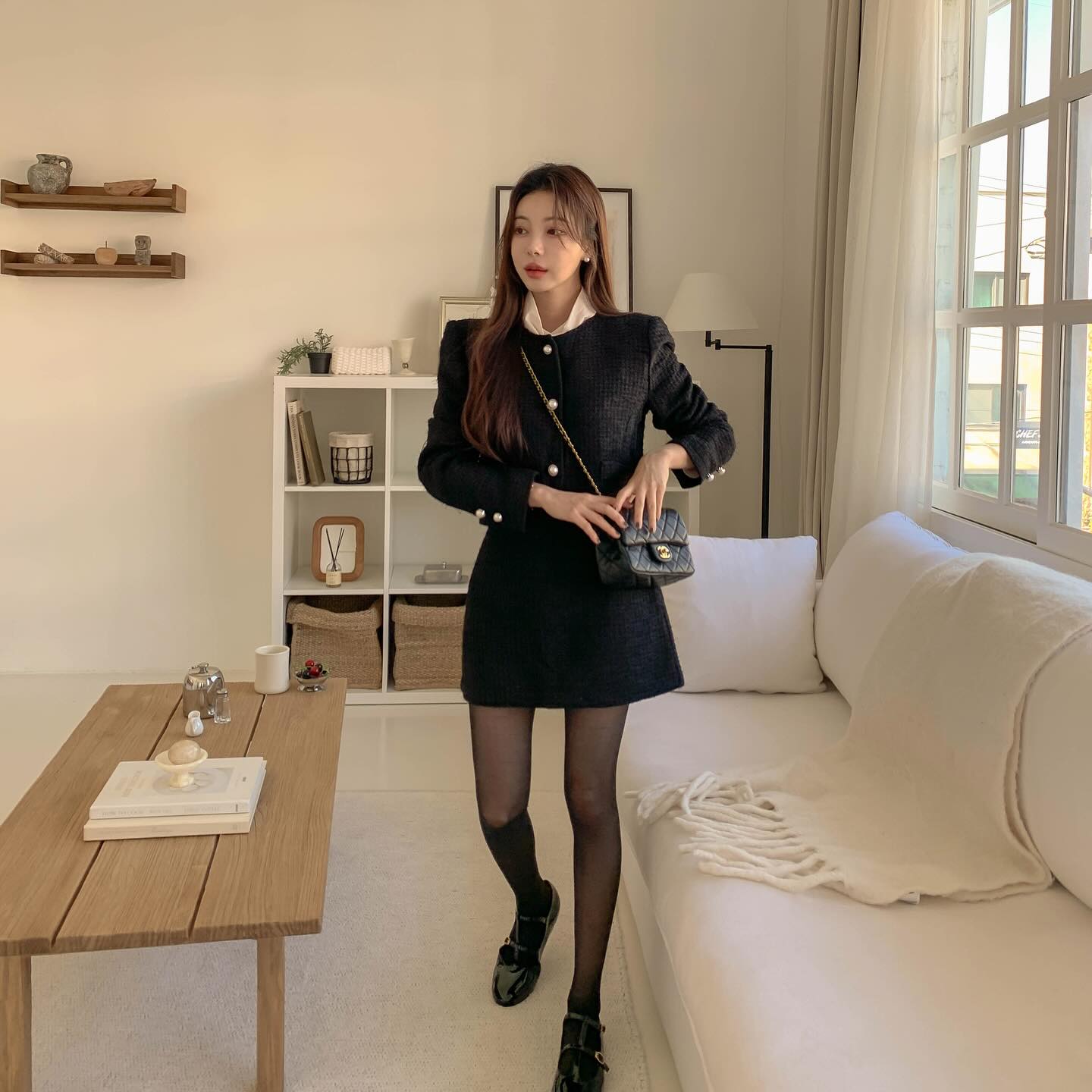 5 món phụ kiện giúp vẻ ngoài sang trọng hơn khi diện váy liền-9