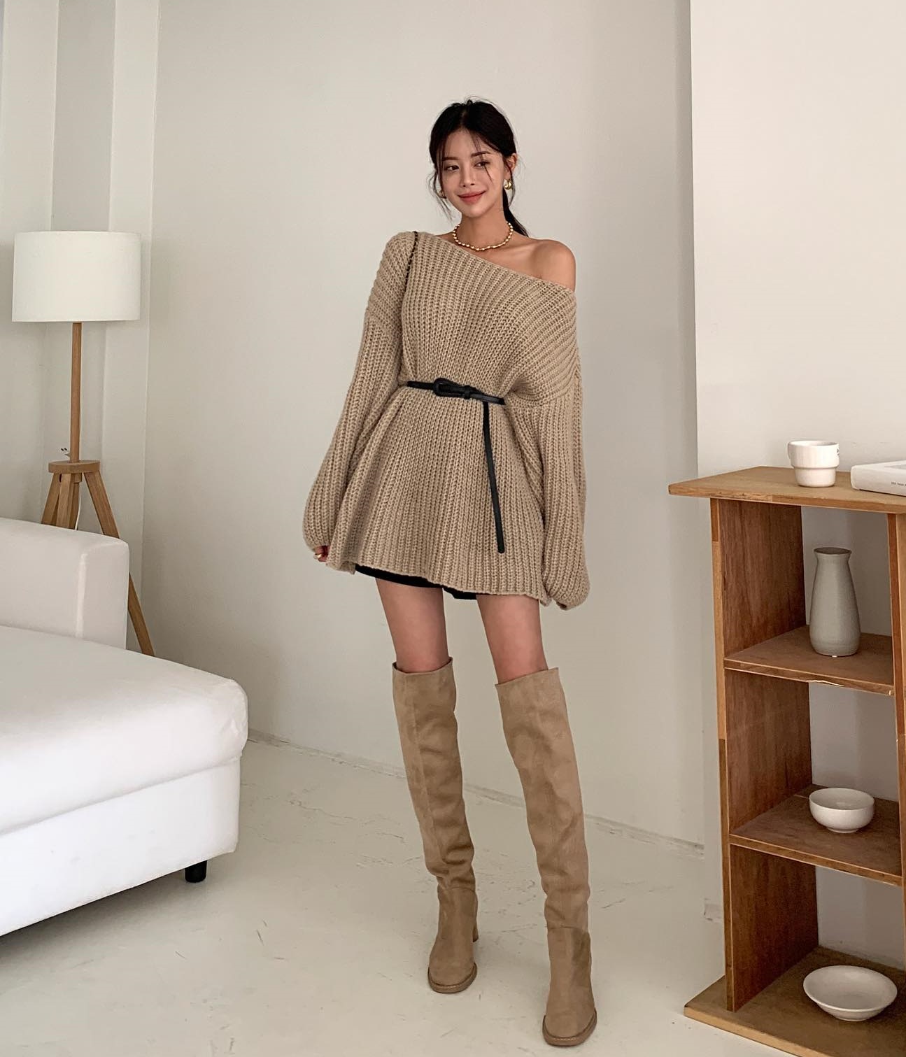 5 món phụ kiện giúp vẻ ngoài sang trọng hơn khi diện váy liền-8