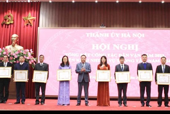 Đẩy mạnh ứng dụng chuyển đổi số trong công tác dân vận