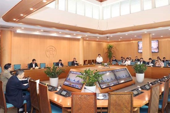 Chủ tịch UBND Thành phố Trần Sỹ Thanh chủ trì phiên họp thứ 2 tháo gỡ khó khăn, vướng mắc cho 9 doanh nghiệp